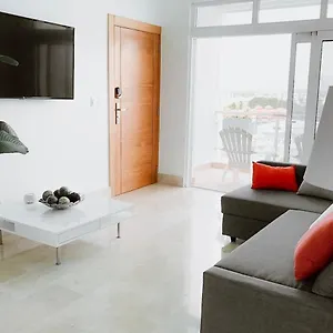 Luxe Living Spacious Retreat Torre Real Ii Сasa de vacaciones Santiago De Los Caballeros